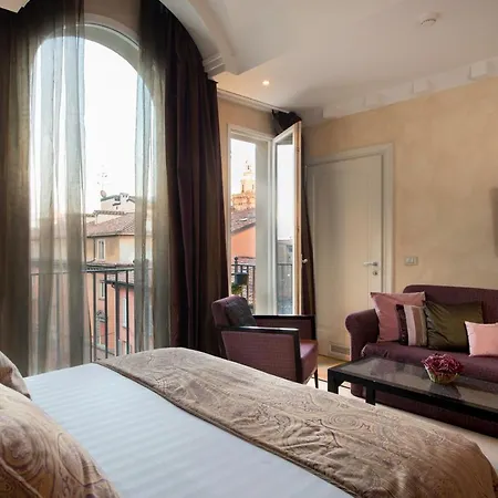Novecento فندق