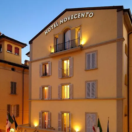Novecento 4* بولونيا