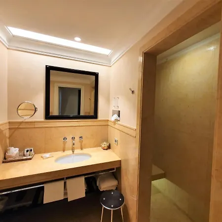 Hotel Novecento 4*