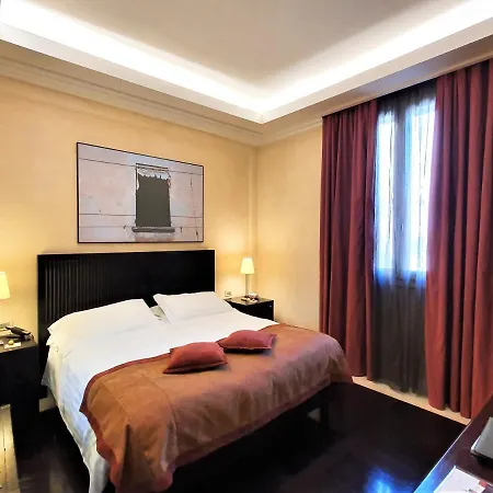 Novecento Hotel