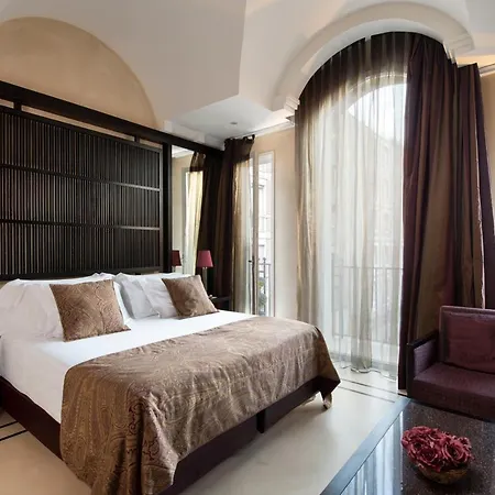 Novecento Hotel 4*