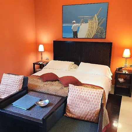 Novecento Hotel 4*